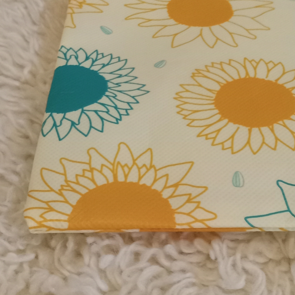 Sunflower Print Pouch - Picture 6 of 10